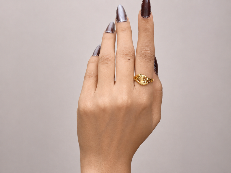 Golden Openwork Leaf Fan Ring – view 4