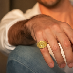 Golden Men's Ornate Filigree Signet Ring – view 2