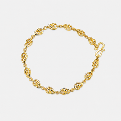 Golden Petite Openwork Link Bracelet