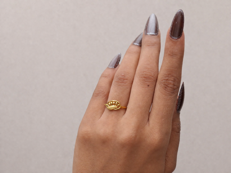 Golden Sunburst Oval Ring – view 4