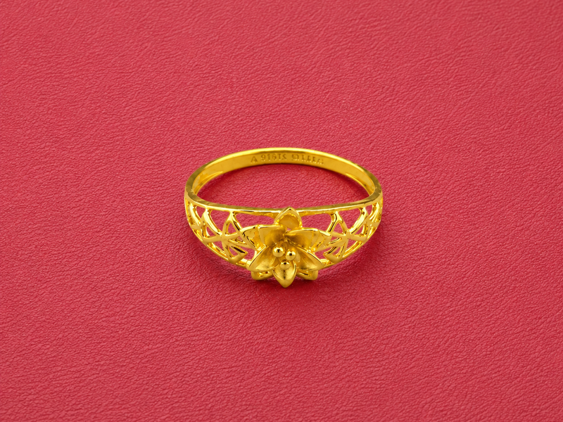 Golden Flower Filigree Dome Ring