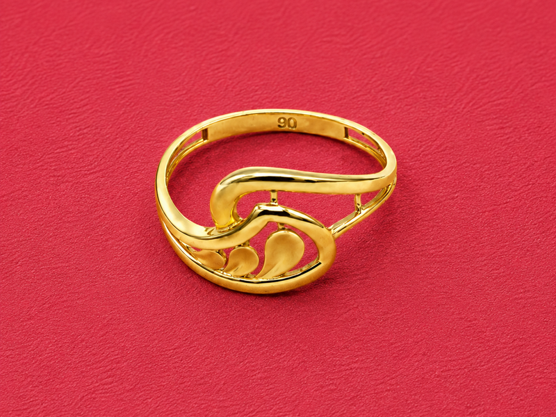 Golden Swirl Wave Openwork Ring