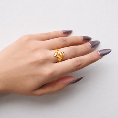 Golden Openwork Ribbed Wave Ring – view 4