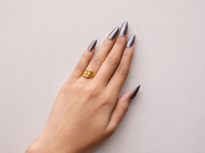 Golden Swirl Wave Openwork Ring – view 2