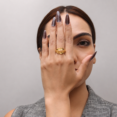 Golden Openwork Leaf Dome Ring – view 2