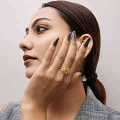 Golden Openwork Leaf Dome Ring – view 3