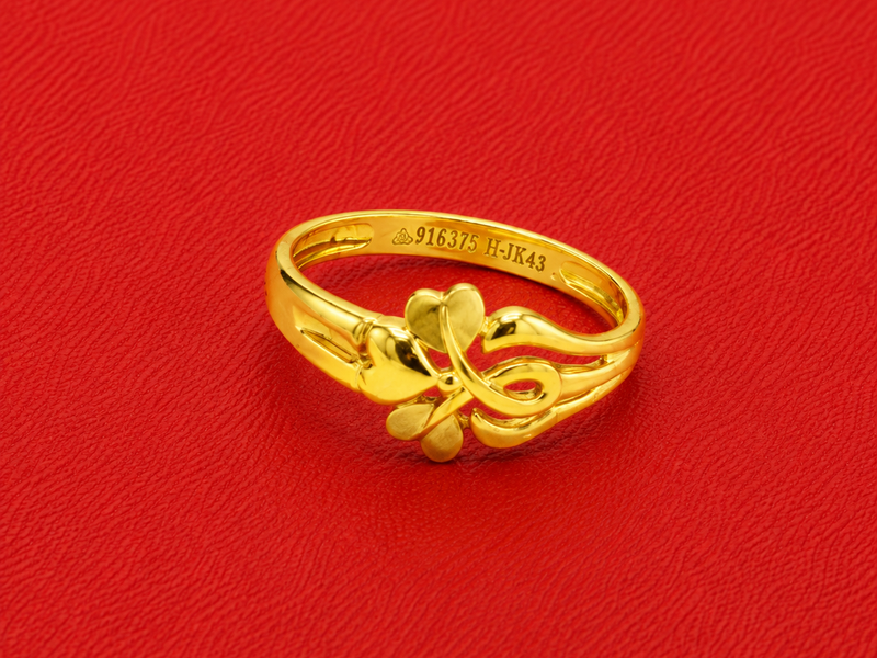 Golden Butterfly Clover Ring