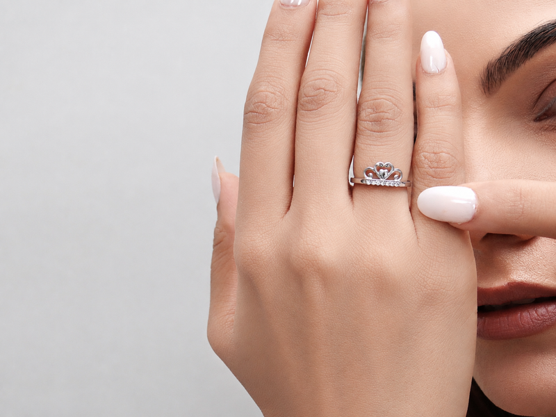 Silver Openwork Crown Heart Ring – view 2