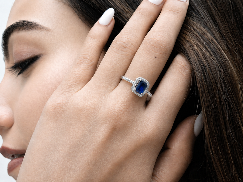 Silver Blue Emerald-Cut Milgrain Halo Ring – view 3