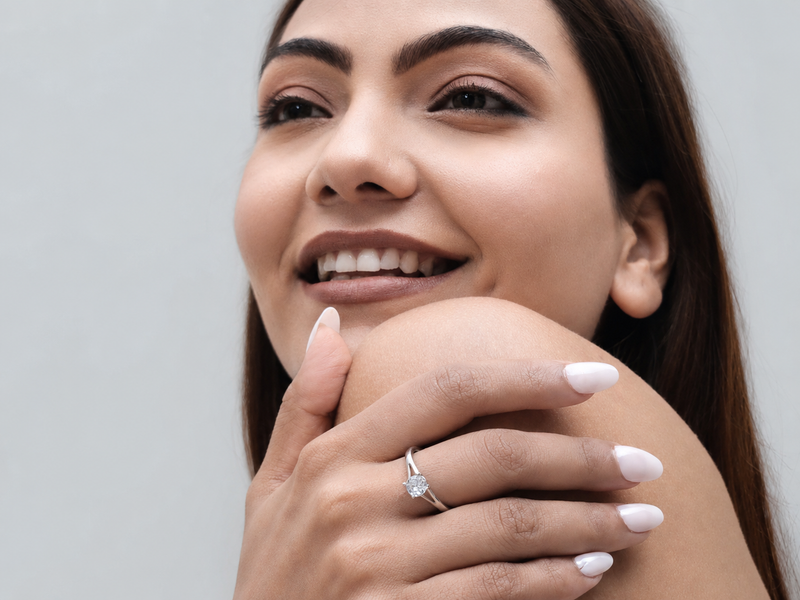 Silver Round Solitaire Split-Shank Ring – view 3