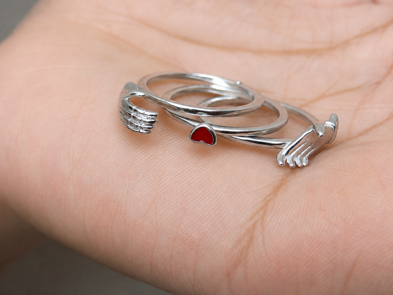 Silver Triple Interlocking Band Ring Set – view 4