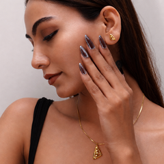 Golden Triangular Openwork Pendant & Stud Set – view 2
