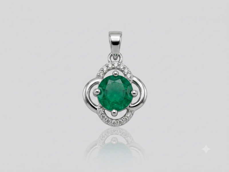 Silver Emerald Round Clover Frame Pendant – view 2