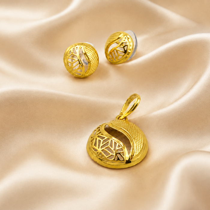 Golden Dome Mesh Pendant & Stud Set