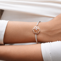Silver Bracelet with Rose Gold Clover Medallion – view 3