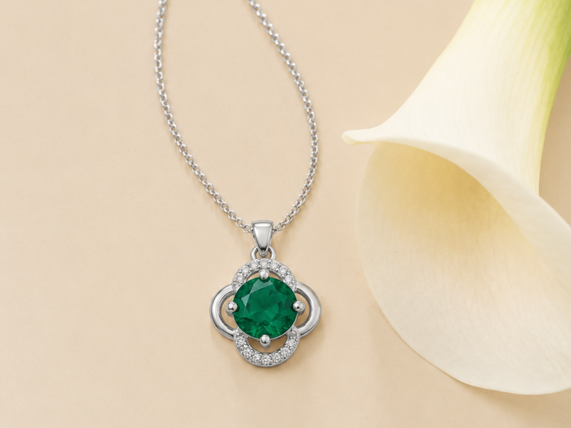 Silver Emerald Round Clover Frame Pendant
