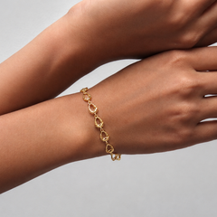 Golden Teardrop Openwork Link Bracelet – view 3