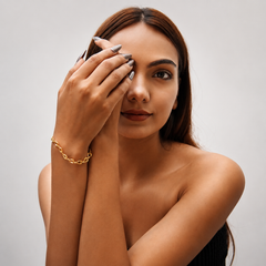 Golden Teardrop Openwork Link Bracelet – view 4