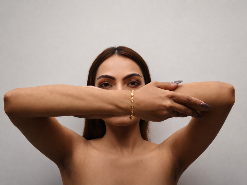 Golden Openwork Oval Link Bracelet – view 2