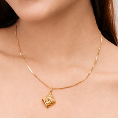 Golden Diamond Sunburst Pendant & Stud Set – view 3